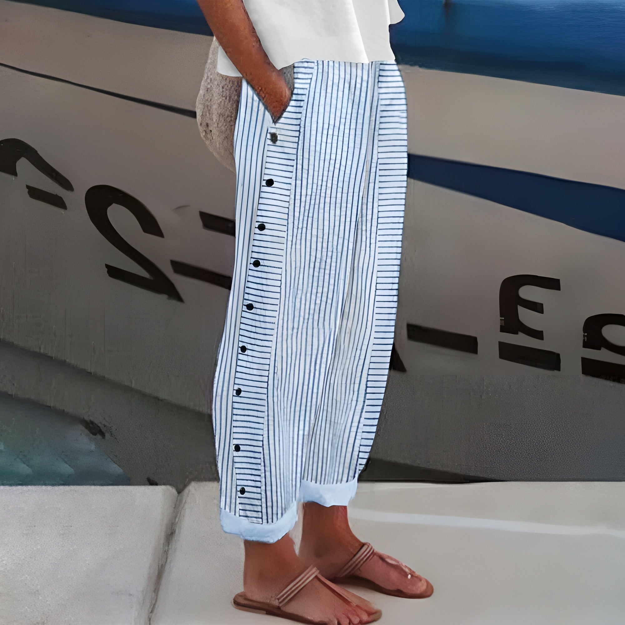 AVERY™ | STRIPED CASUAL TROUSERS