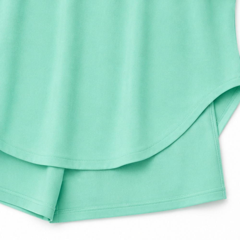 Wearbella – Round-Ring V-Neck Top And Shorts Set