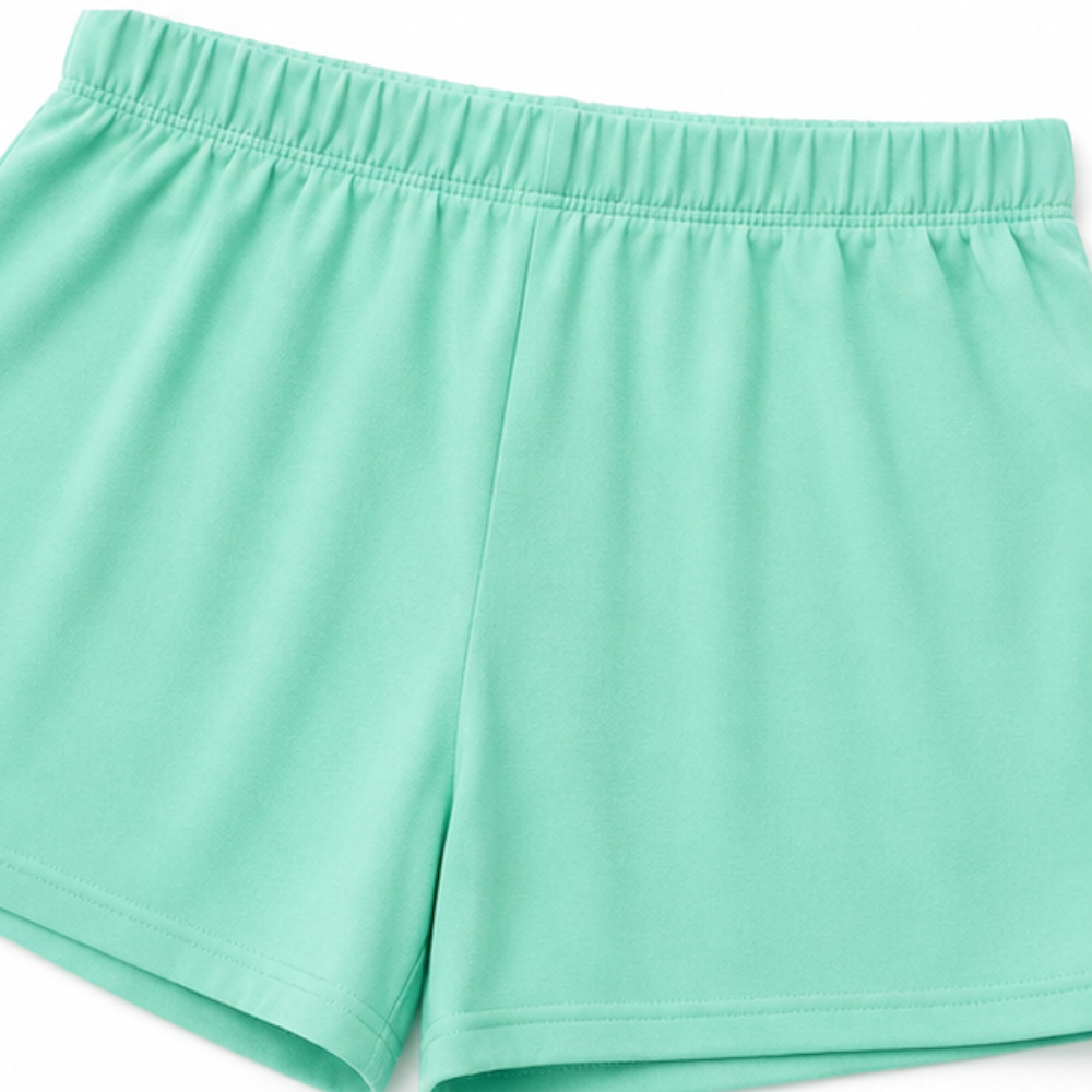 Wearbella – Round-Ring V-Neck Top And Shorts Set