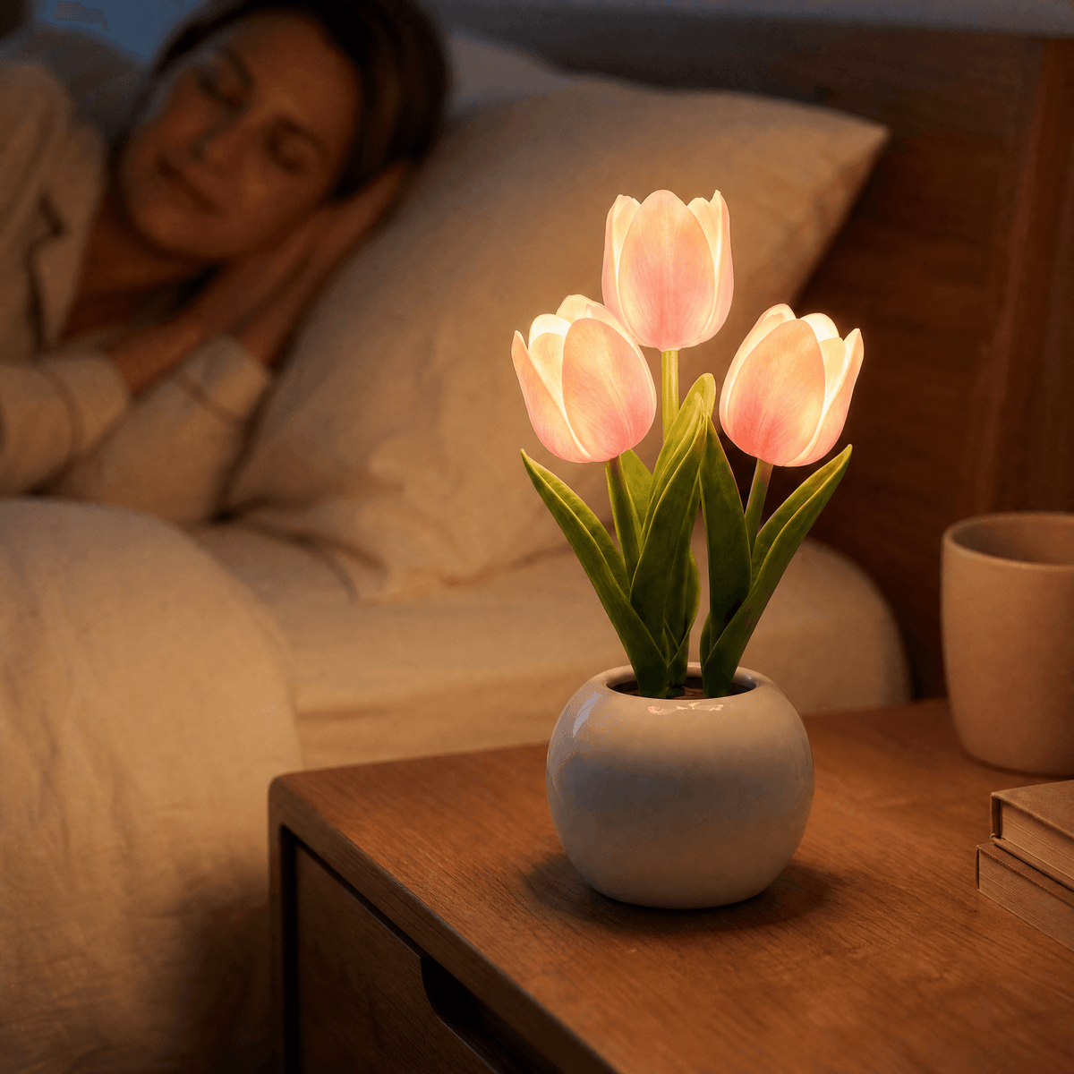 Bloomora – LED Tulip Lamp with Ceramic Vase
