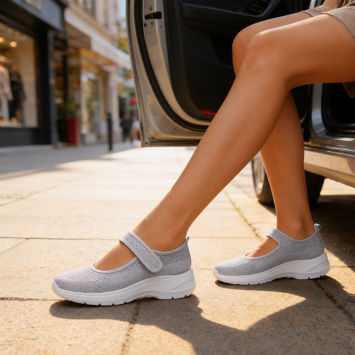 Elevana – Breathable Mesh Adjustable-Strap Platform Sneaker