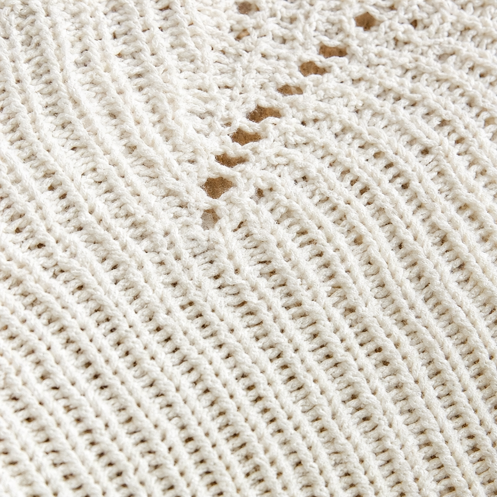 Wearbella – Hollow Wave Batwing Sleeve Sweater