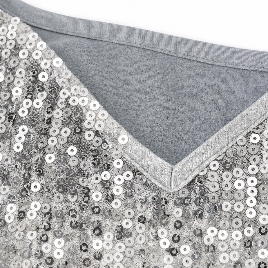 Lumesse – All-Over Sequin V-Neck Long Sleeve Top