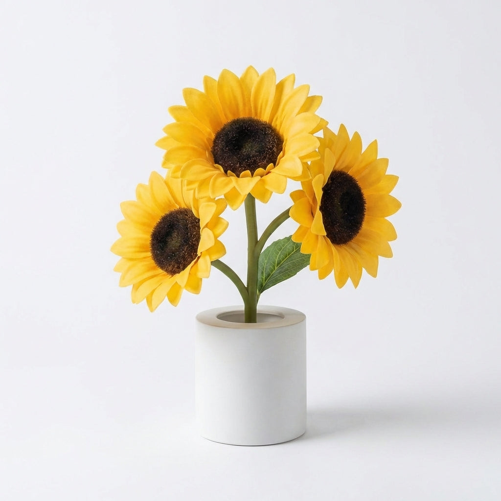 Solara – Rechargeable Sunflower Table Lamp