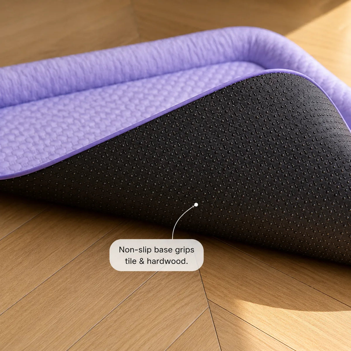 PawChill – Cooling Mat for Dogs with Pillow Edge and Non-Slip Base