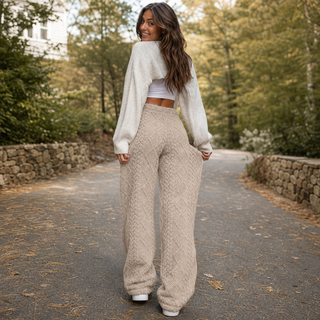 Thermalayne – Sherpa Fleece-Lined Wide-Leg Pants