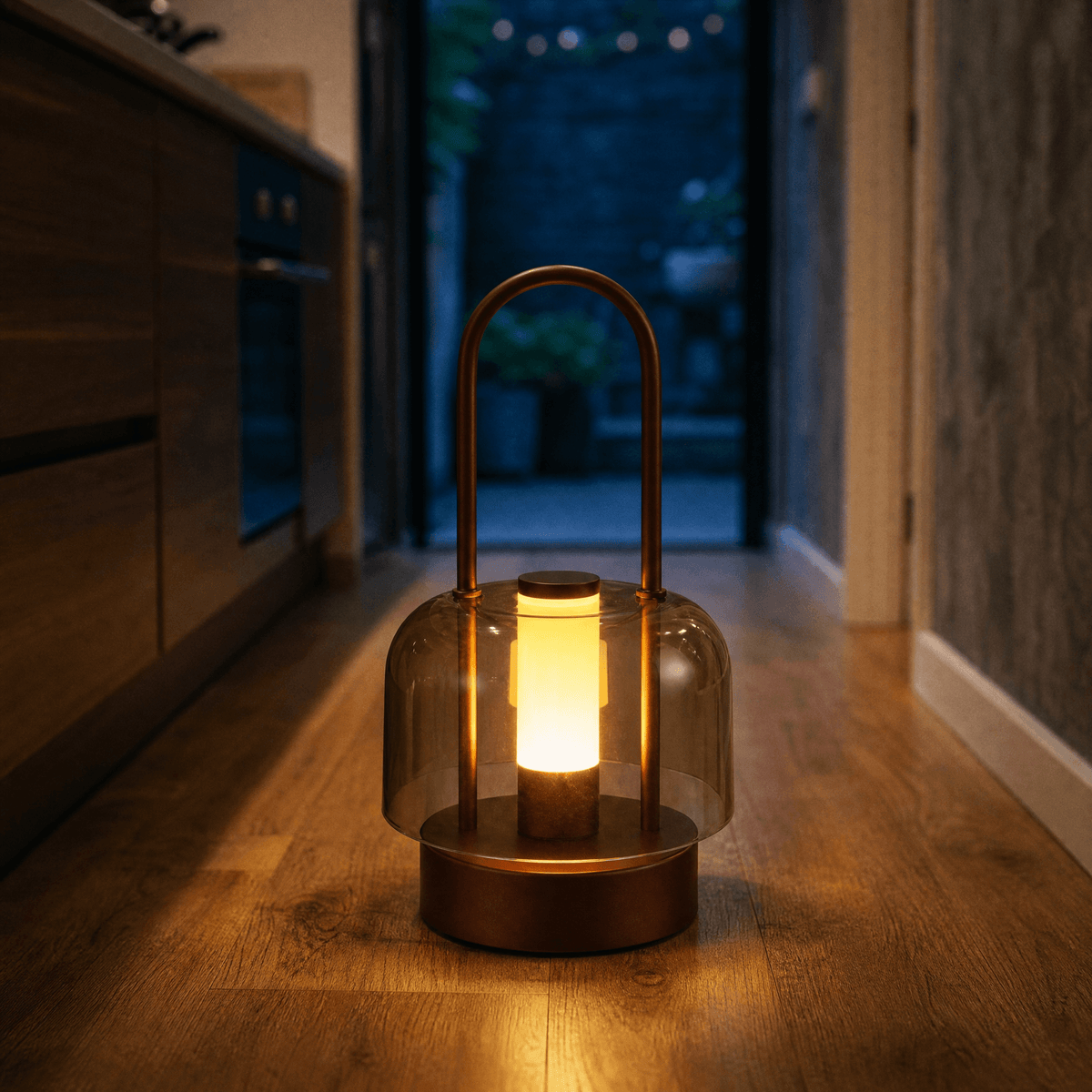 Lumora – Rechargeable Smoked LED Lantern