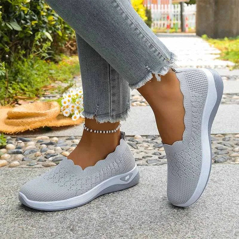 Wavella – Lightweight Slip-On Walking Shoes for Women