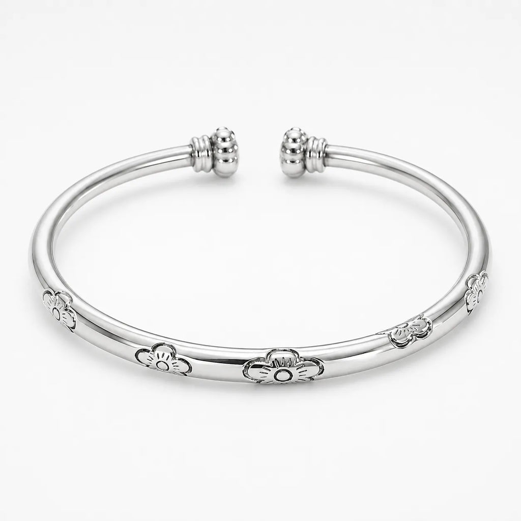 Florelle – Vintage Floral Silver Bangle with Open Cuff