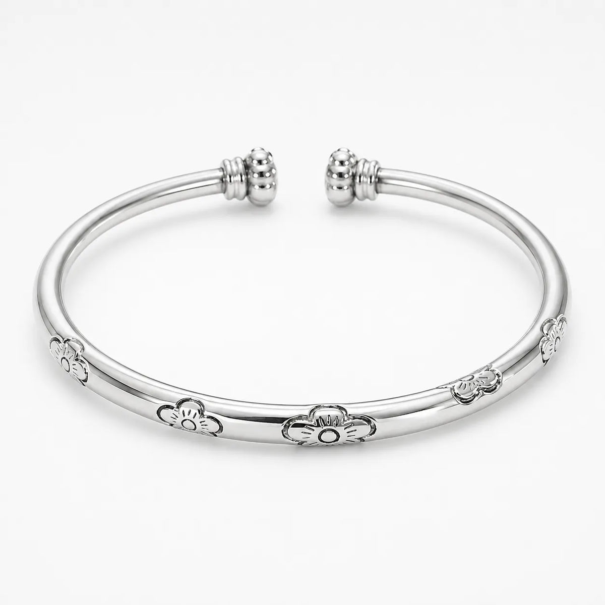 Florelle – Vintage Floral Silver Bangle with Open Cuff