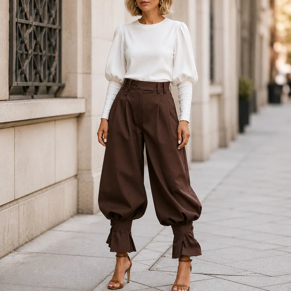 Marlow – Pleated Lantern Wide-Leg Trousers with Bow Cuffs