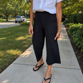 Velessa – High Waisted Wide Leg Cropped Pants with Pockets