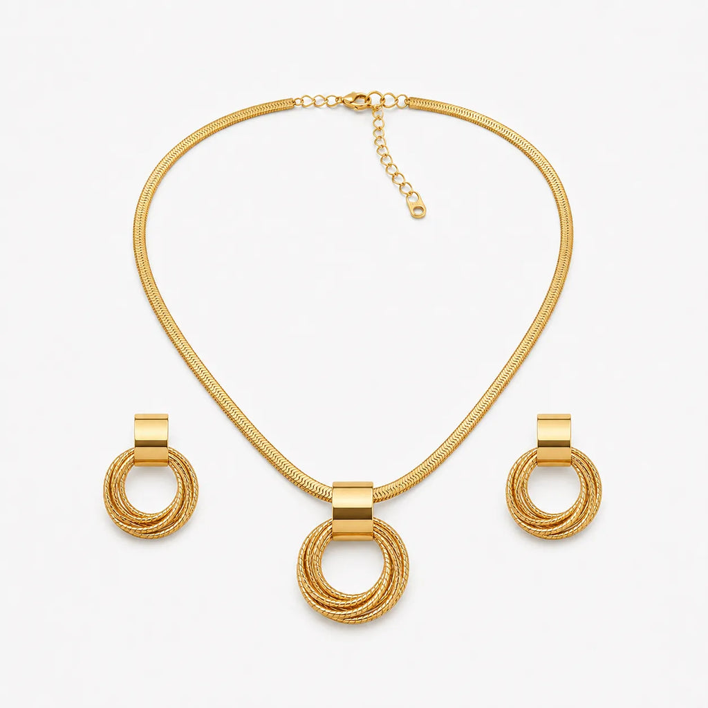 Aurenza – Gold necklace and earring set, textured medallion, flat snake chain