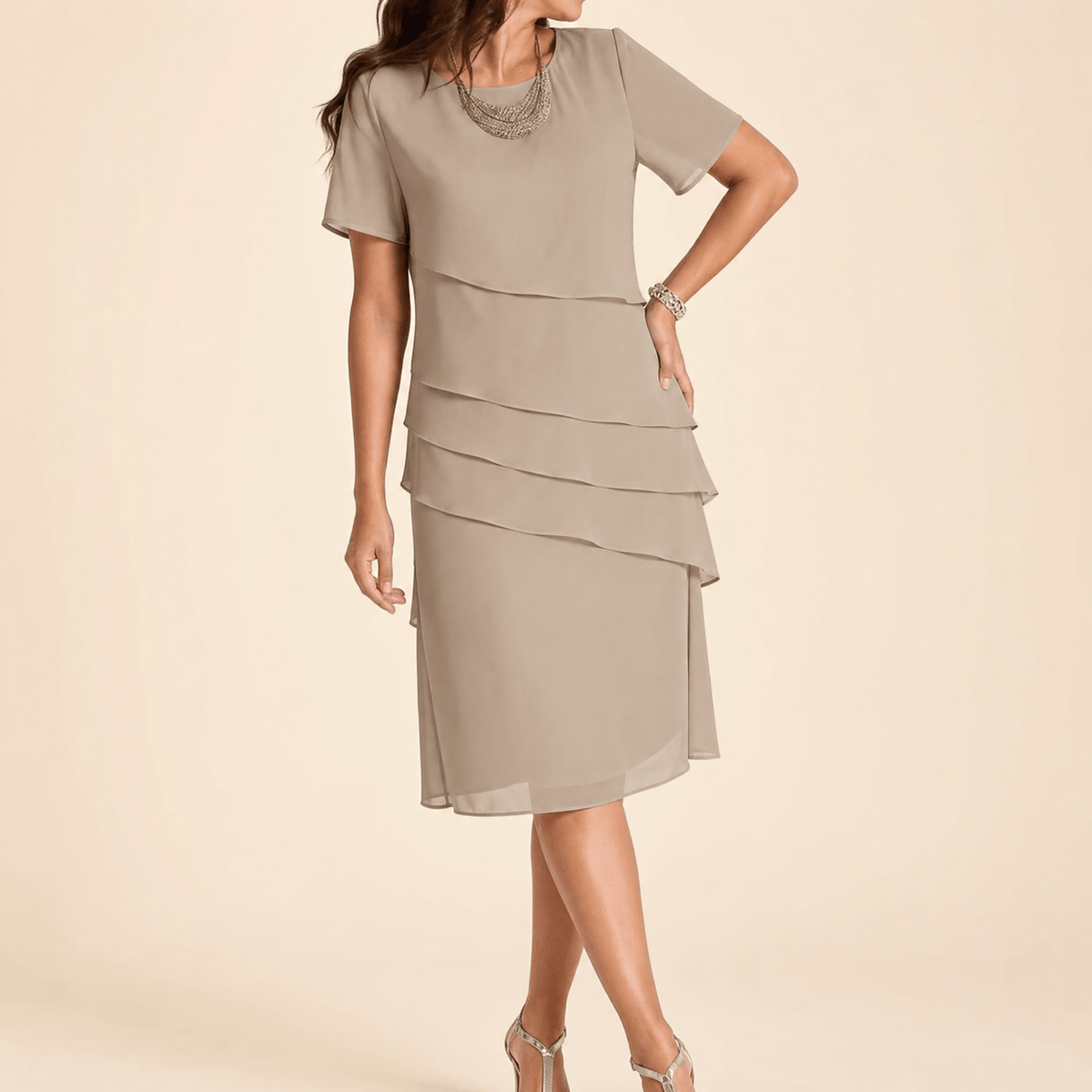 Velara – Women's elegant ruffle midi dress